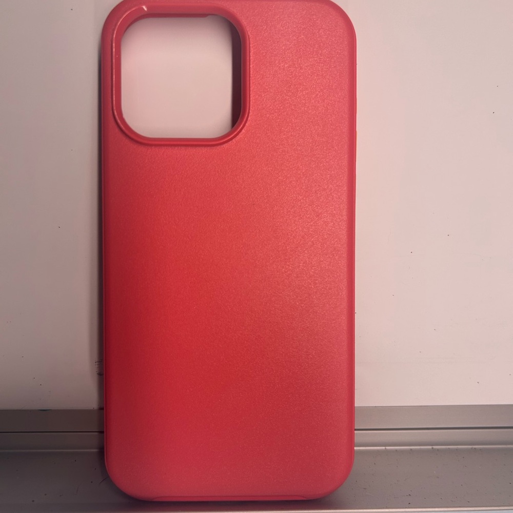 Otterbox Pink IPhone 15 pro max